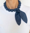 Collares textiles anudado pañuelo