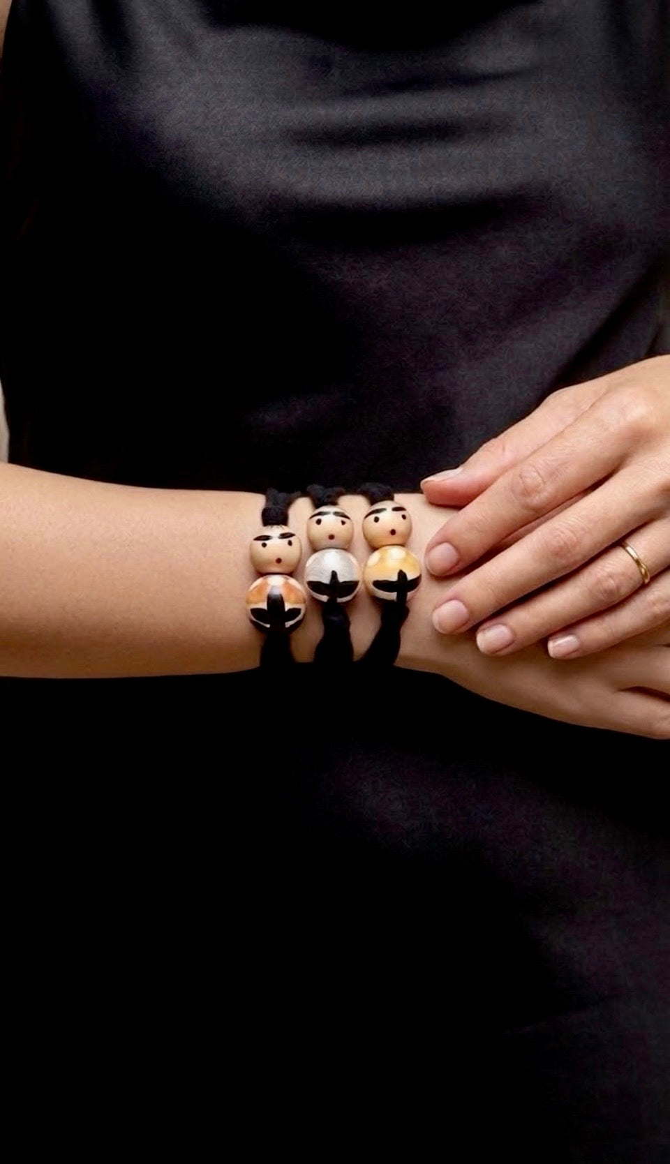 Pulsera Chinitos de la Suerte Edición Metalizada